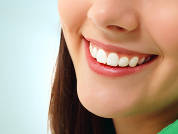 Clínica Geral - Mulher Sorrindo
